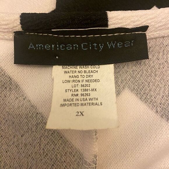 American City Wear Black and White Chevron Sheath Dress Size 2XL - Picture 8 of 10
